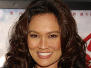 Tia Carrere (thewallpapers.org)