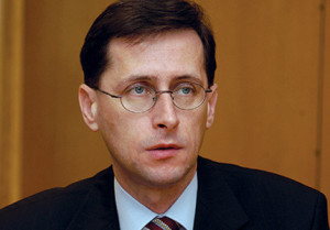 2005.02.21. Varga Mihály FIDESZ volt pénzügyminiszter jelenleg kabinetfõnök